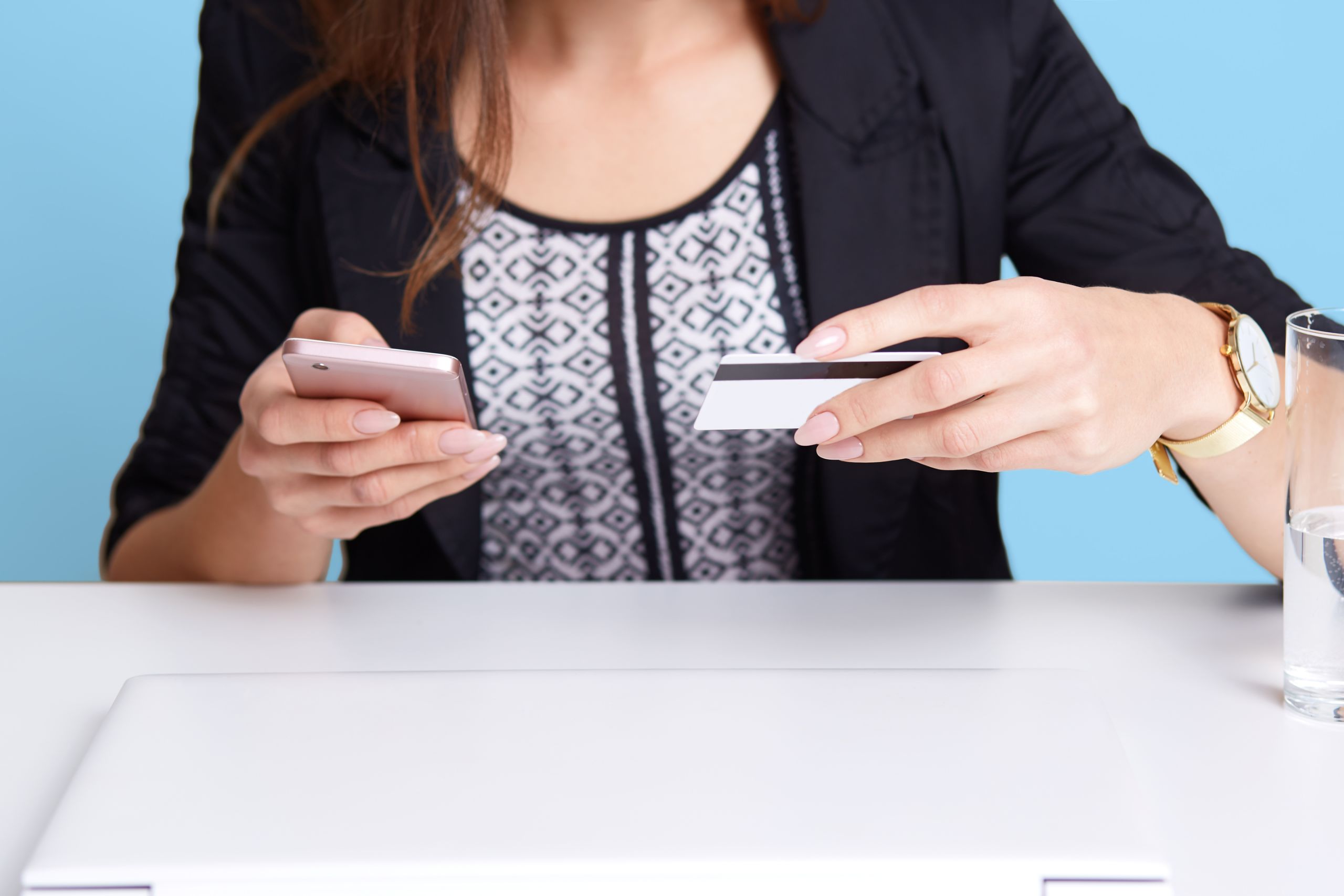 ‣Tarjeta de crédito o préstamo, ¿qué es más barato?