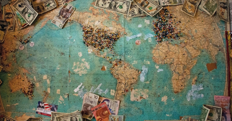 Fintonic y Ria Money Transfer: la nueva forma de enviar remesas de forma rápida, segura y global
