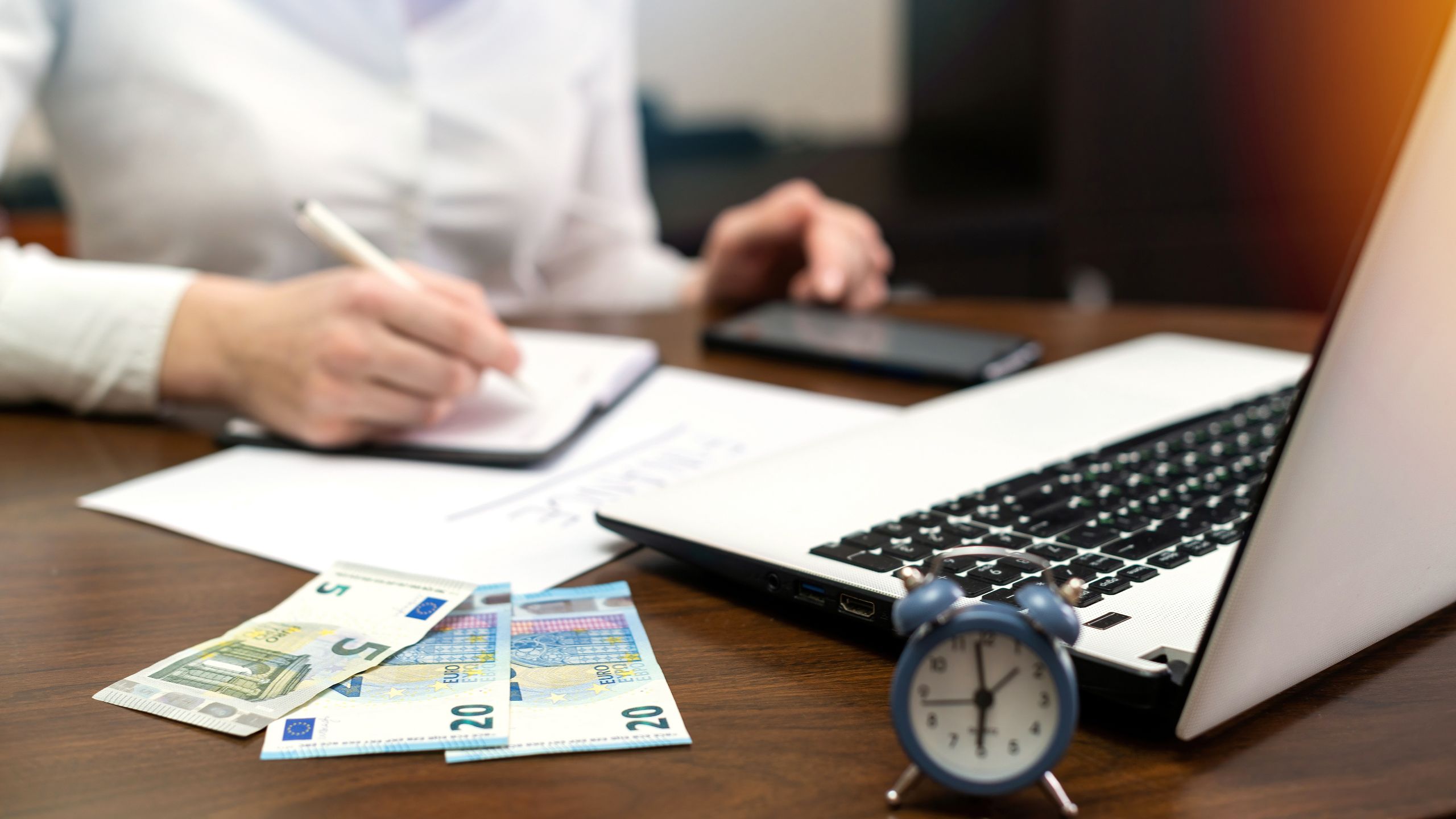 Gestión de deudas: consejos para evitar problemas financieros a largo plazo